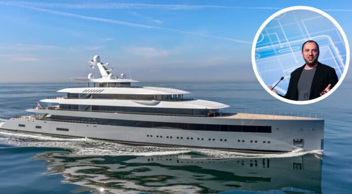 El yate de Jan Koum El yate de Jan Koum