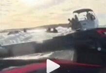 VUELCO DE UN CATAMARÁN EN PUNTA DEL ESTE VUELCO DE UN CATAMARÁN EN PUNTA DEL ESTE