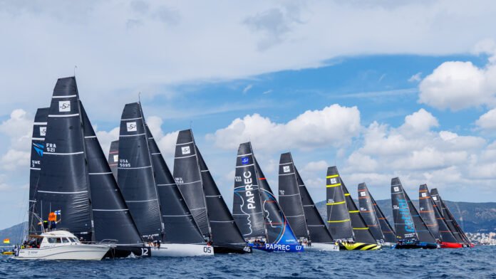 52 SUPER SERIES 52 SUPER SERIES
