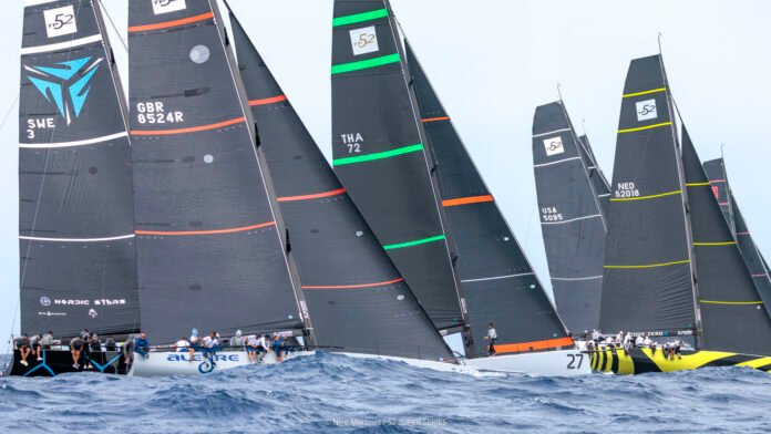 52 SUPER SERIES 52 SUPER SERIES